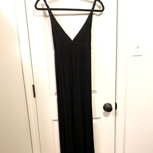 Black maxi dress size S